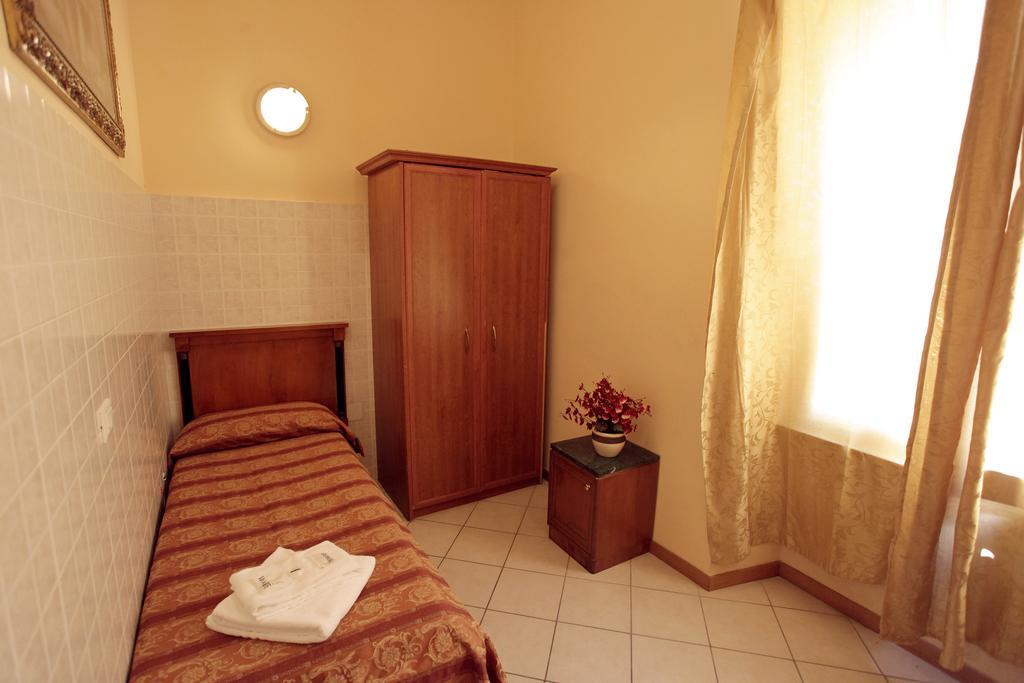 Stella Elsa Hotel Rome Bagian luar foto