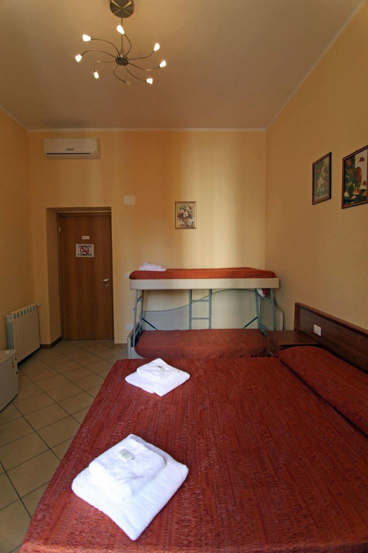 Stella Elsa Hotel Rome Bagian luar foto